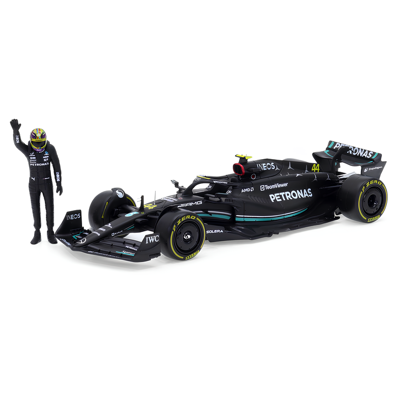 Miniatura Fórmula 1 Mercedes-AMG F1 W14 1:24 + Piloto Lewis Hamilton #44