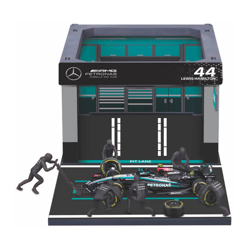 (2024) F1 Miniatura Mercedes-AMG W15 Pit Pass #44 Lewis Hamilton 1:18