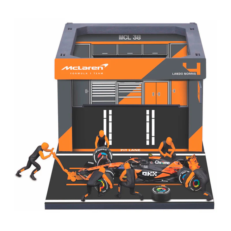 (2024) F1 Miniatura McLaren MCL38 Pit Pass #4 Lando Norris 1:18