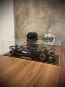MINIATURA F1 MERCEDES AMG W11 / L. HAMILTON - ESCALA 1:10 COM 53CM
