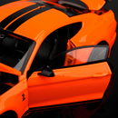 Miniatura Ford Mustang Shelby GT500 1:24 em Metal
