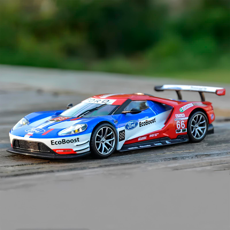Miniatura Ford GT 2017 WEC em Metal 1:32