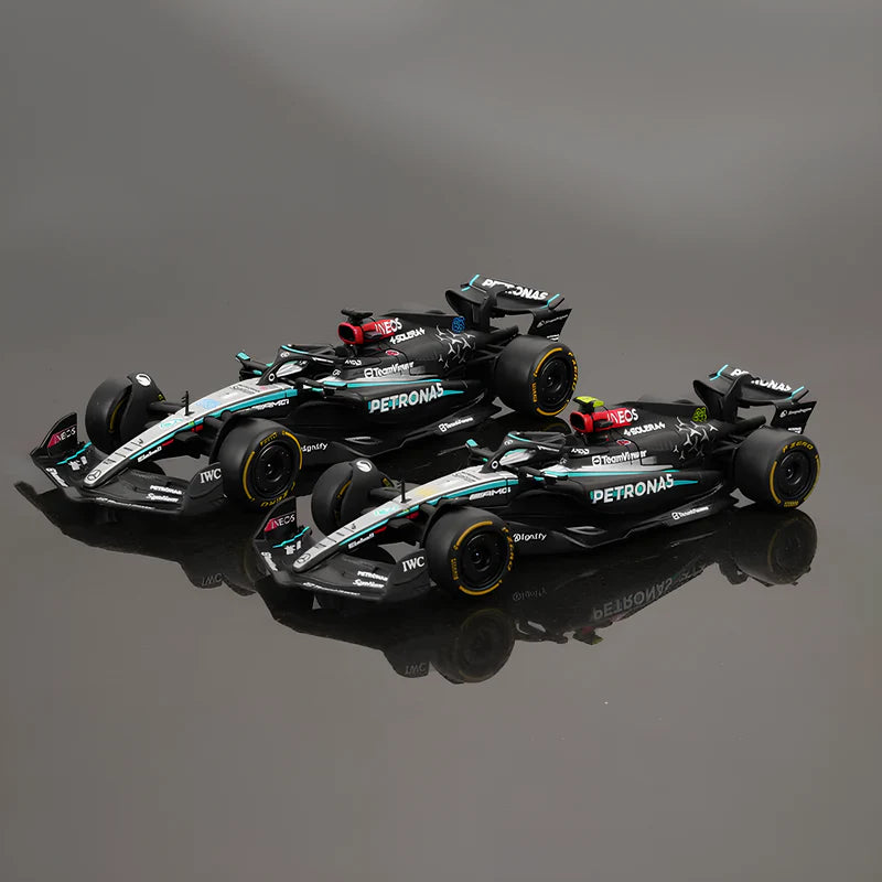 (2024) F1 Miniatura Mercedes-AMG W15