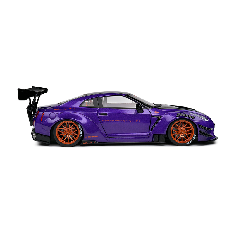 Miniatura Nissan GT-R (R35) 2022 Liberty Walk Body Kit 2.0 1:18