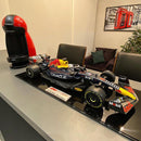 MINIATURA F1 RED BULL RB18 / M. VERSTAPPEN - ESCALA 1:10 COM 53CM
