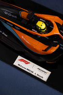 MINIATURA F1 MCLAREN MCL36 / L. NORRIS - ESCALA 1:10 COM 53CM