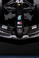 MINIATURA F1 MERCEDES AMG W11 / L. HAMILTON - ESCALA 1:10 COM 53CM